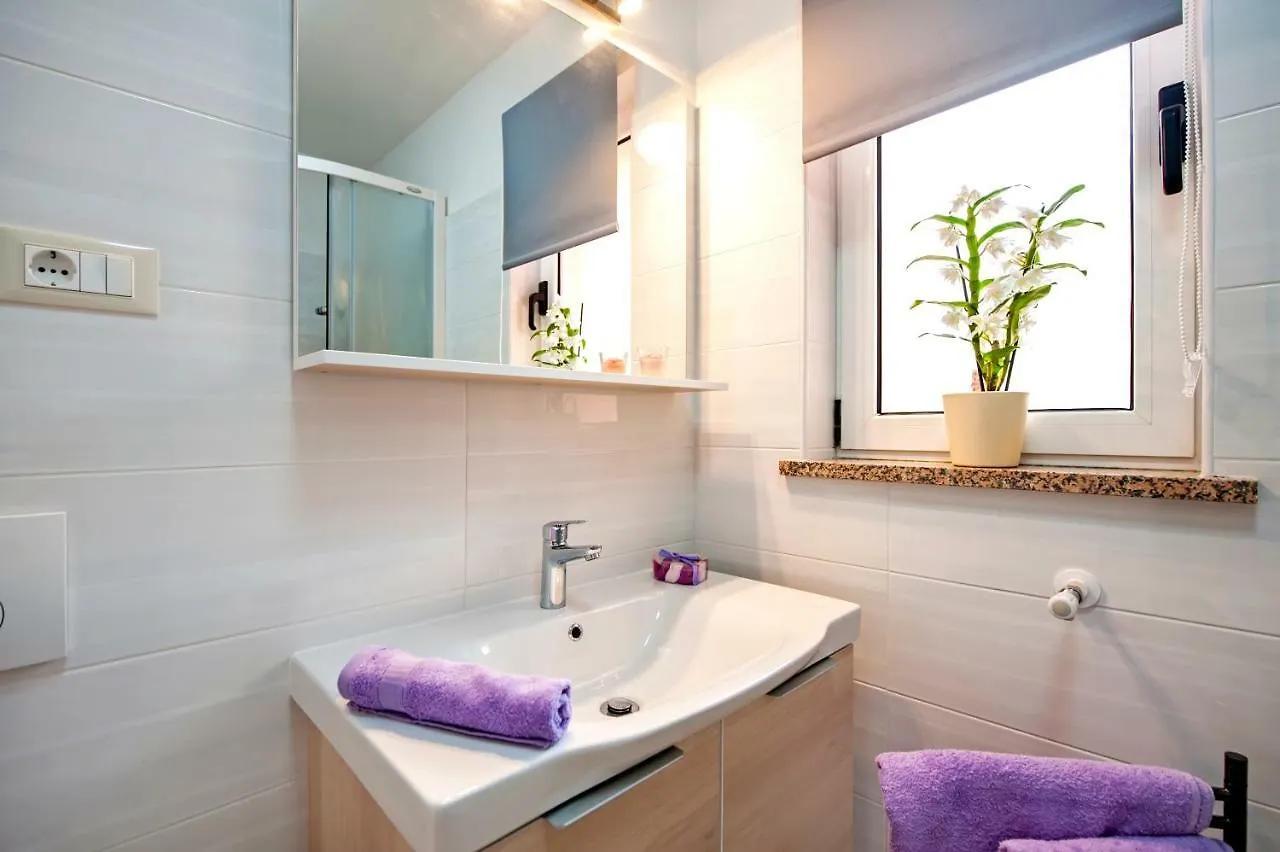 Apartman Sonata Rovinj 0*,  Croatia